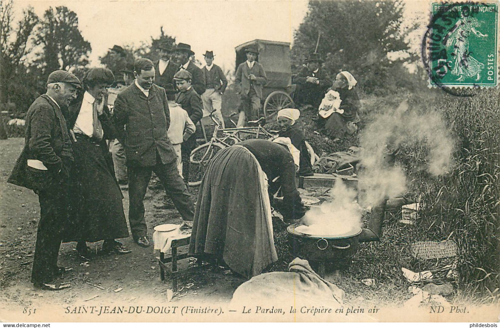 FINISTERE  SAINT JEAN DU DOIGT  Le Pardon  La Crepiere En Plein Air - Saint-Jean-du-Doigt