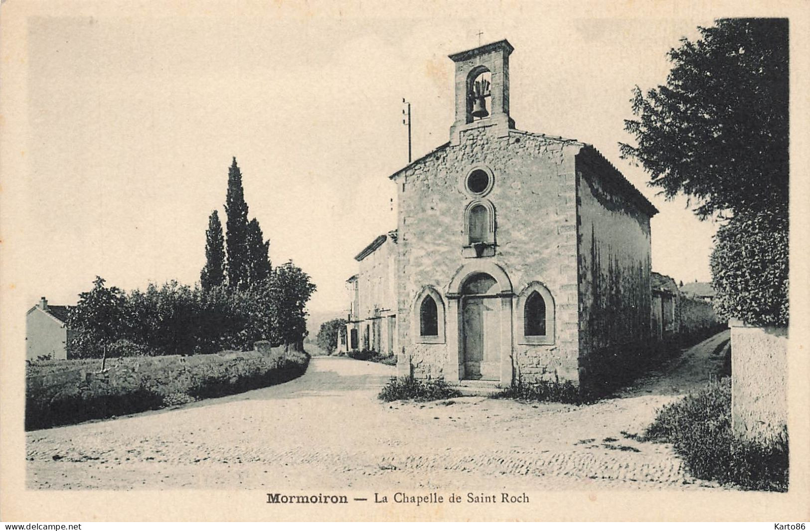 Mormoiron * Place Et La Chapelle St Roch - Mormoiron