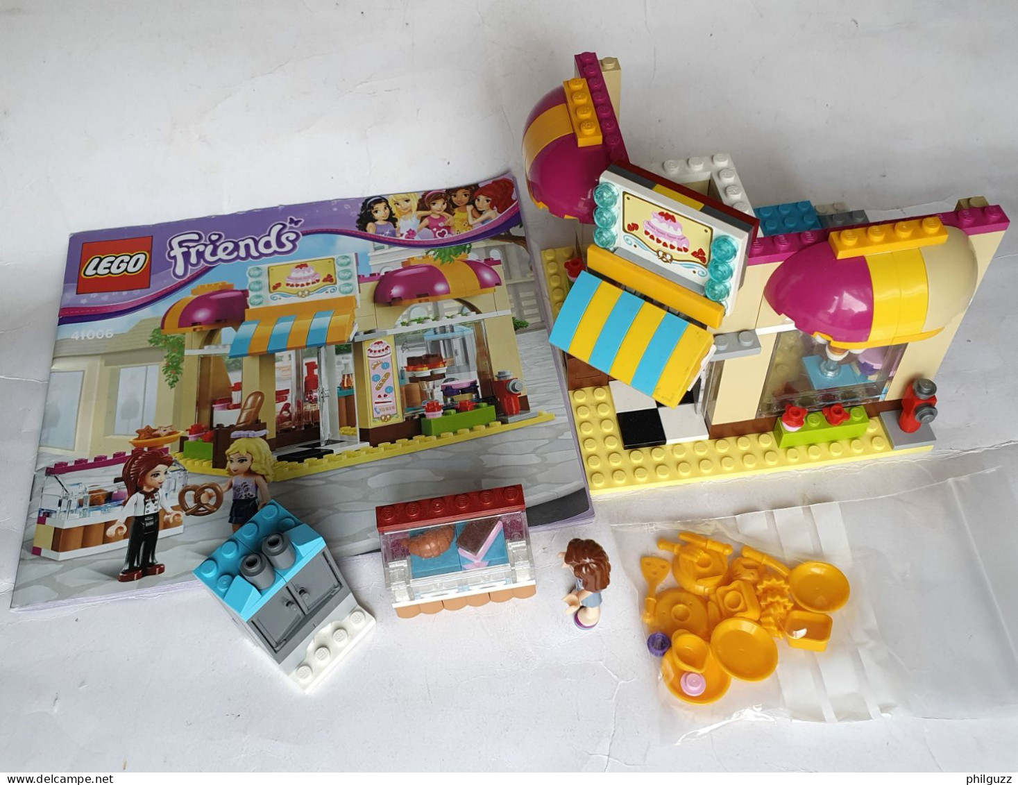 EQUIVALENCE BOITE FIGURINES LEGO FRIENDS BOULANGERIE 41006 Figurine - Lego System