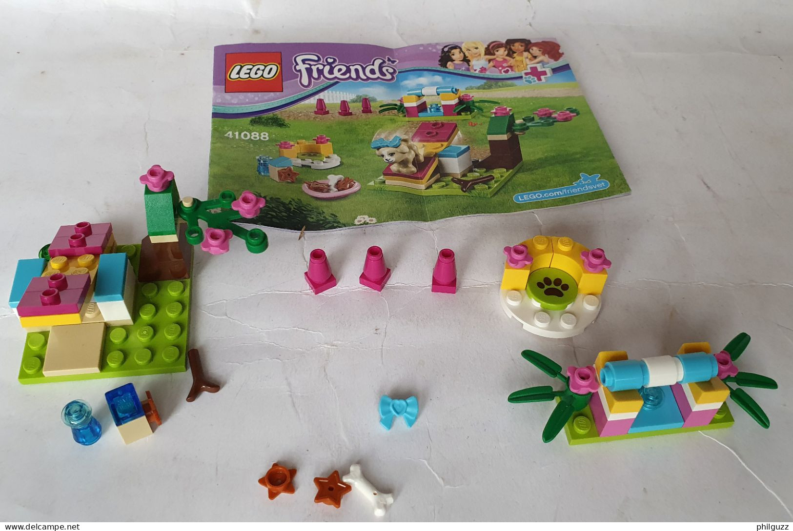 EQUIVALENCE BOITE FIGURINES LEGO FRIENDS NICHE POUR CHIEN 41088 - Lego System