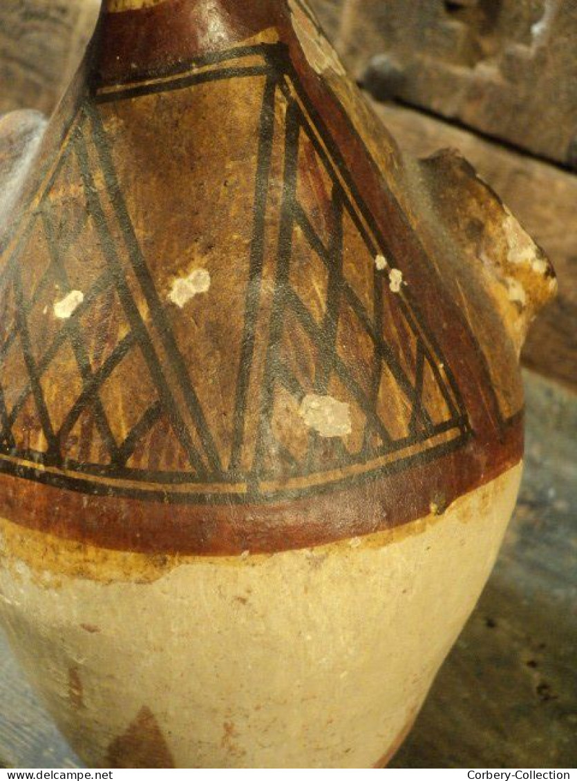 Ancienne Gargoulette Kabyle à Décor Géométrique Berbere Ceramic Pottery / Ref : K07