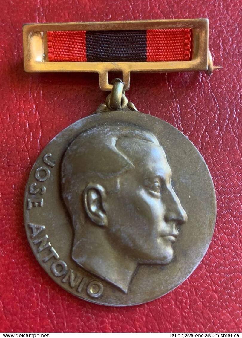 España Medalla José Antonio Sección Femenina XXV Aniversario 1934 - 1959 PG 933 - Sonstige & Ohne Zuordnung