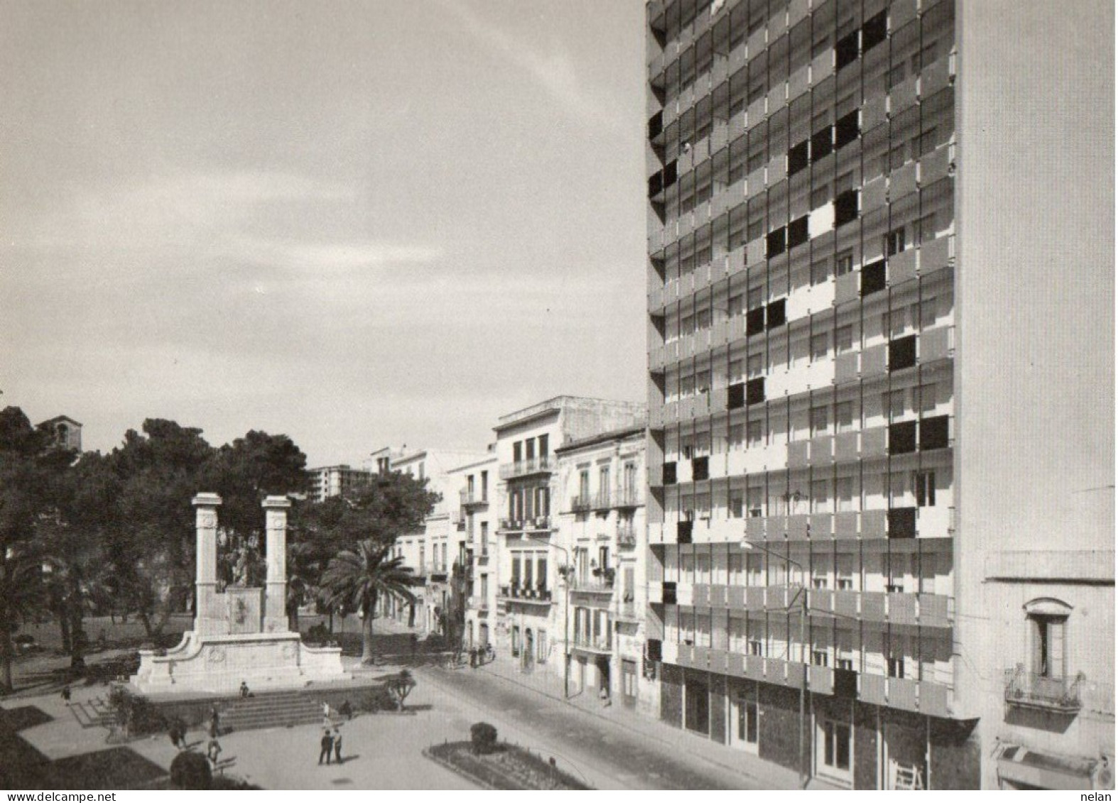 TORRE ANNUNZIATA - PIAZZA ERNESTO CESARO  - F.G. - Torre Annunziata