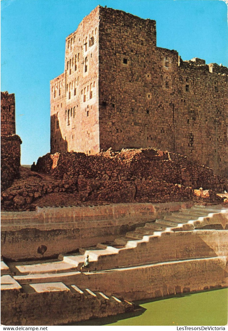 YÉMEN - Habitation Typique De La Montagne Et Citerne - Colorisé - Carte Postale - Jemen