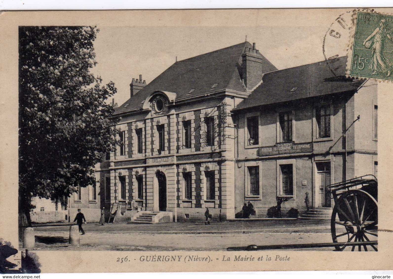 Guerigny La Mairie Et La Poste - Guerigny