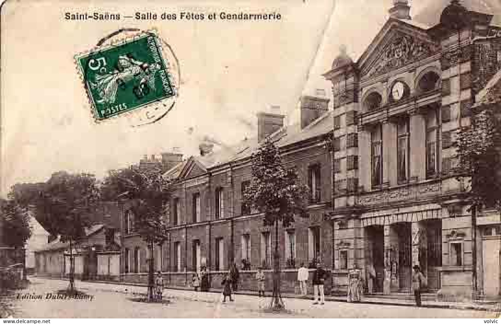 76 - SAINT-SAENS - Salle Des Fêtes Et Gendarmerie - Saint Saens