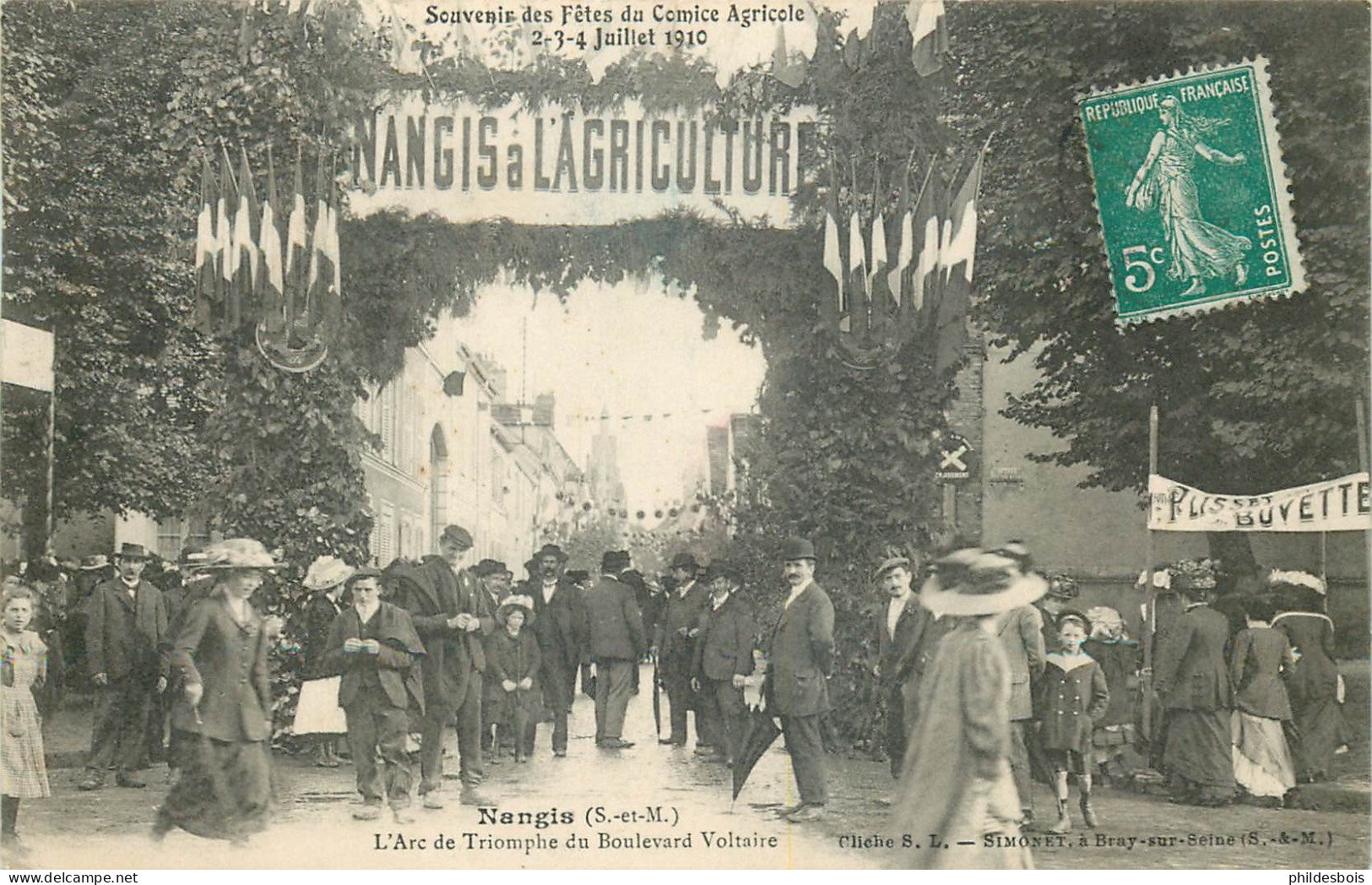 SEINE ET MARNE  NANGIS  L'Arc De Triomphe Du Boulevard Voltaire - Nangis