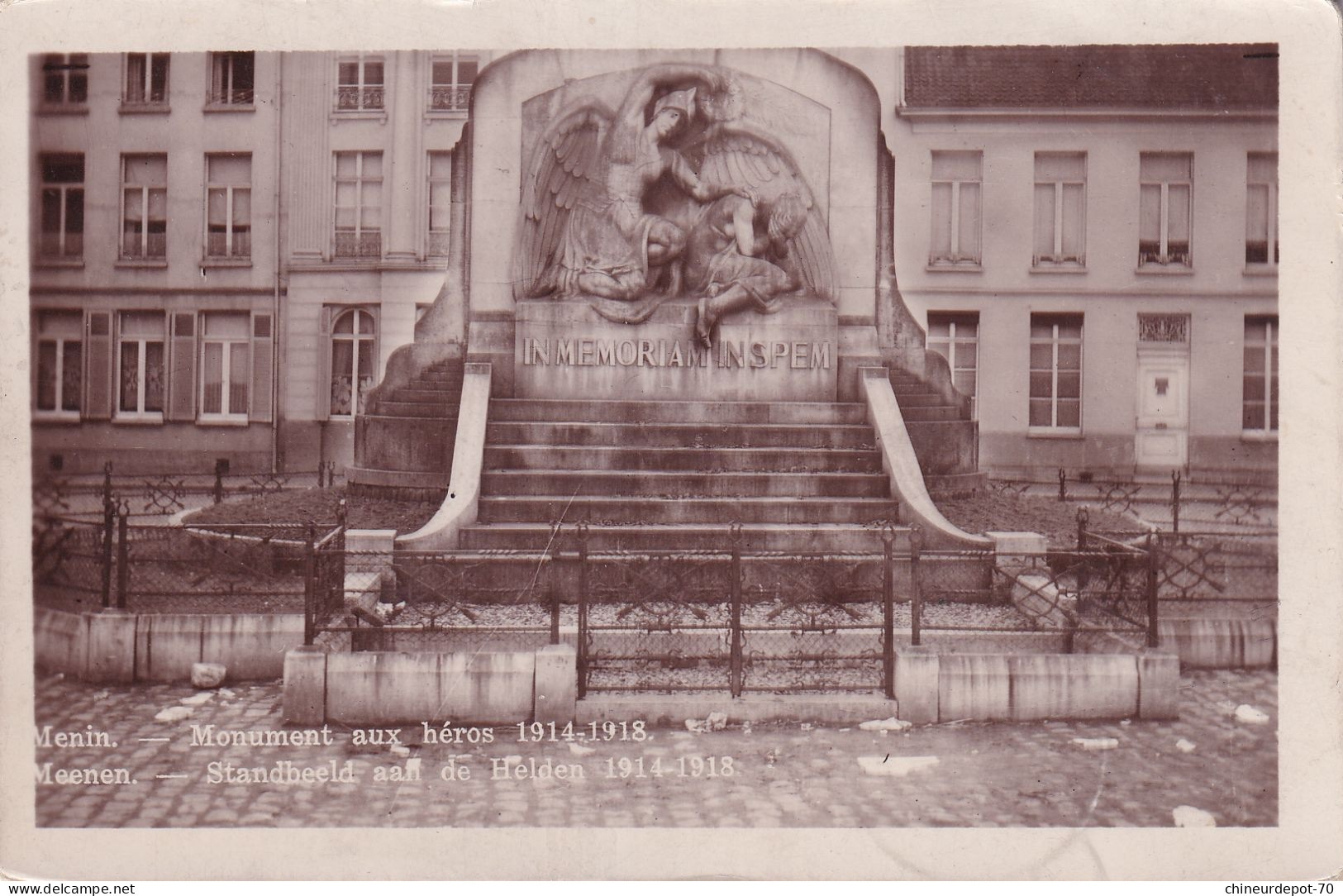 Carte Menin Monument Aux Heros 14/18 Meenen Standheeld Aan De Helden , Petit Lion - 1929-1937 Heraldieke Leeuw