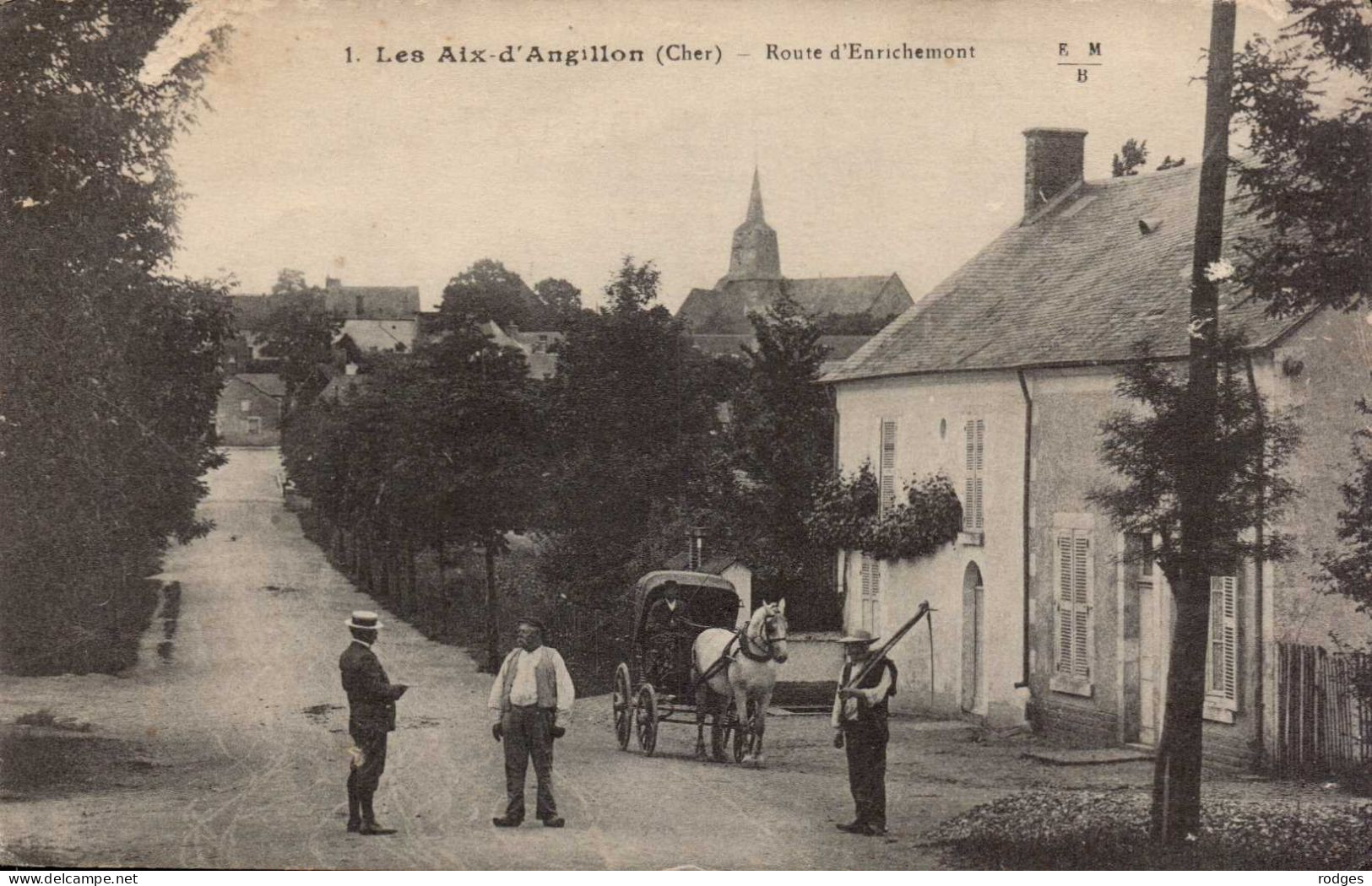 18 , Cpa Les AIX D'ANGILLON , Route D'Enrichemont  (03004.MS2) - Les Aix-d'Angillon