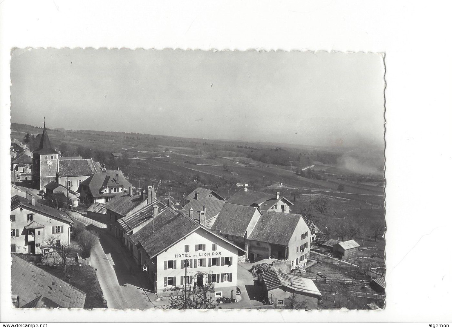 31824 -  En Avion Au-dessus De Mont-la-Ville Hôtel Du Lion D'Or (Format 10 X 15) - Mont-la-Ville