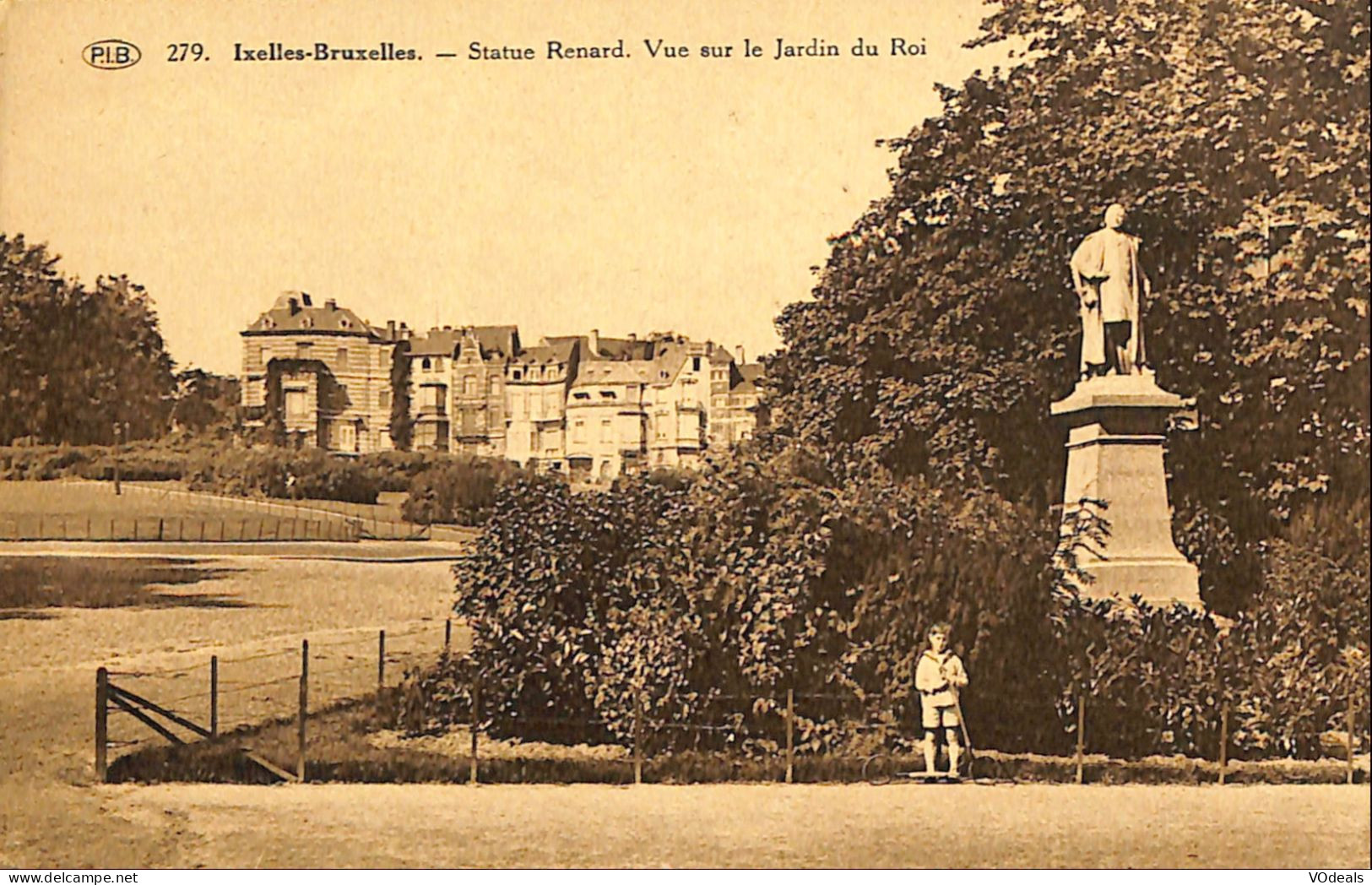 Belgique - Brussel - Bruxelles - Ixelles - Elsene - Statue Renard - Vue Sur Le Jardin Du Roi - Elsene - Ixelles