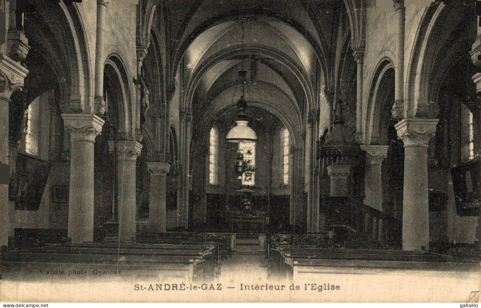 SAINT ANDRE LE GAZ INTERIEUR DE L'EGLISE - Saint-André-le-Gaz