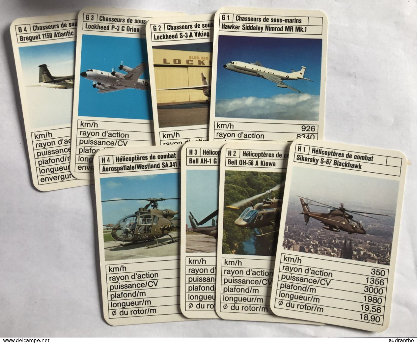 Jeu 32 Cartes Quartet - Avions Et Hélicoptères De Combat - Blackhawk - Bell - Hawker - Lockheed - Breguet - Aviation