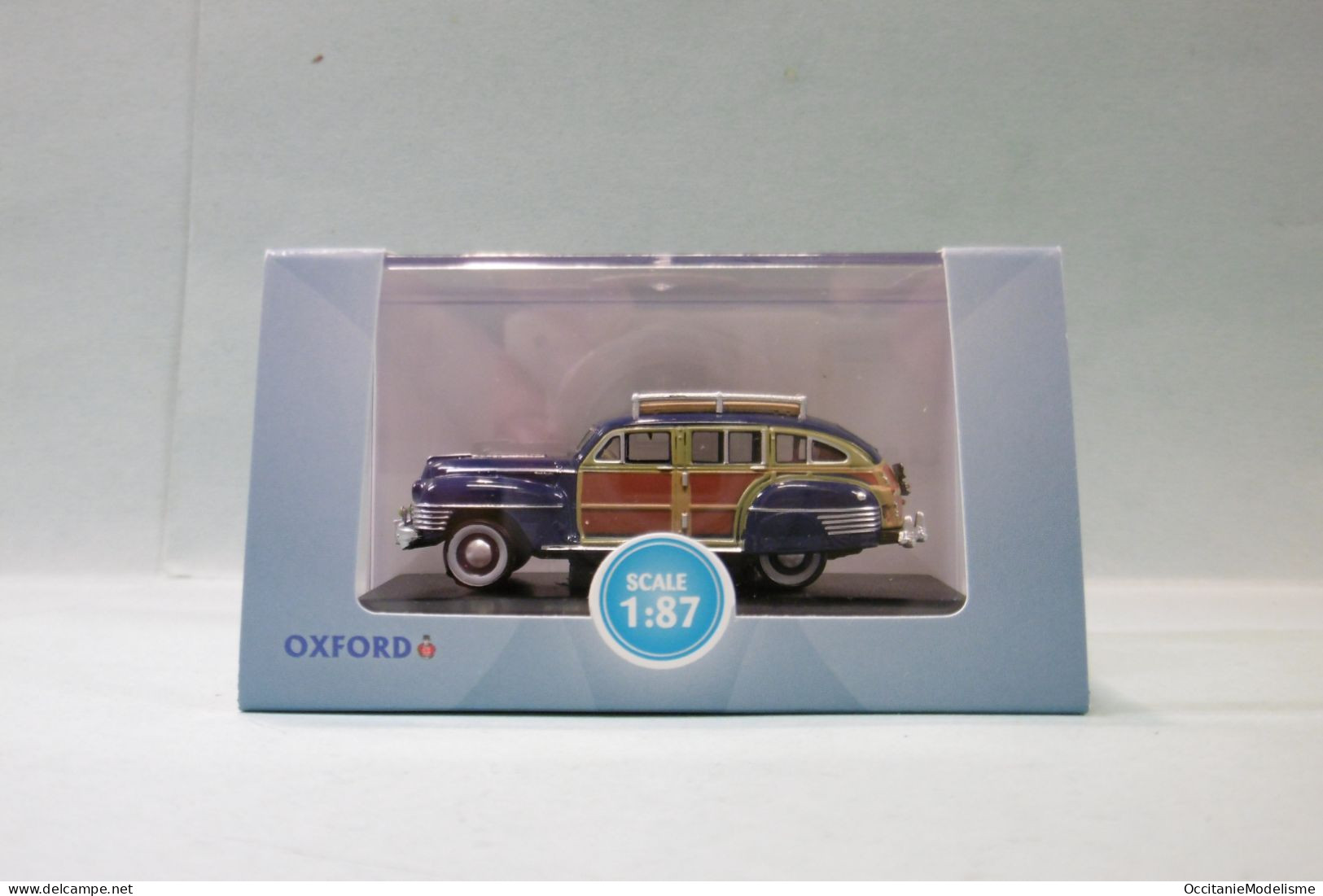 Oxford - CHRYSLER T & C Woody Wagon 1942 Bleu Voiture US Neuf HO 1/87 - Veicoli Da Strada