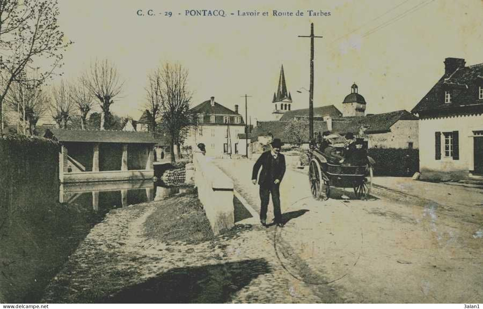 PONTACQ    = Lavoir Et Route De Tarbes   5452 - Pontacq