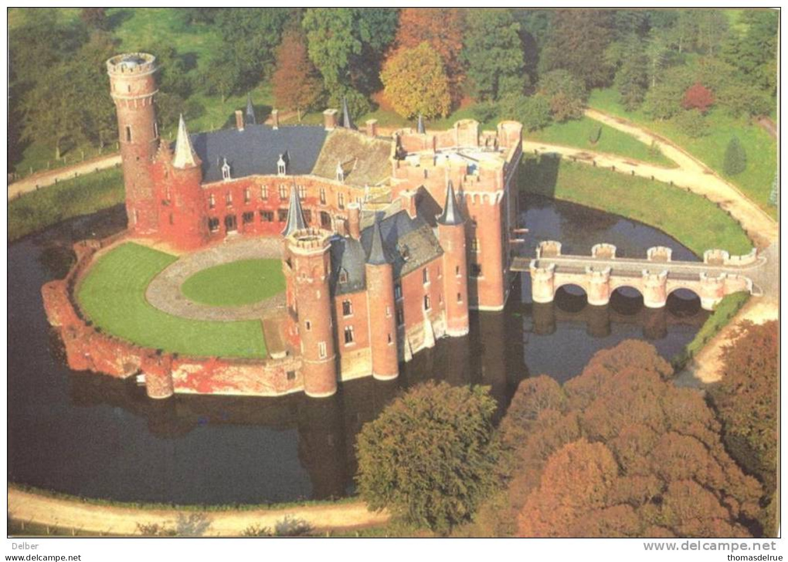 _ik354: KASTEEL VAN WIJNENDALE - TORHOUT Luchtfoto....Debeer Printing Torhout - Torhout