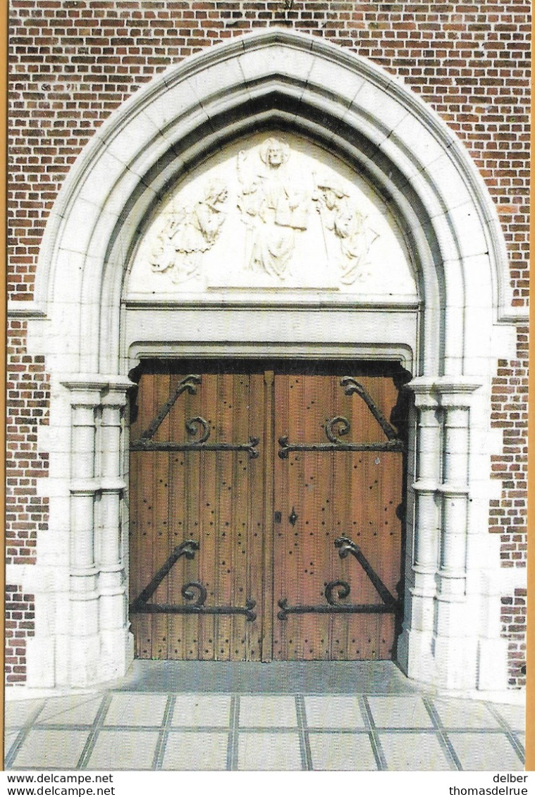 8Aa-977: Lichtervelde St Jacobuskerk..... Portaal Met Timpaan.. - Lichtervelde