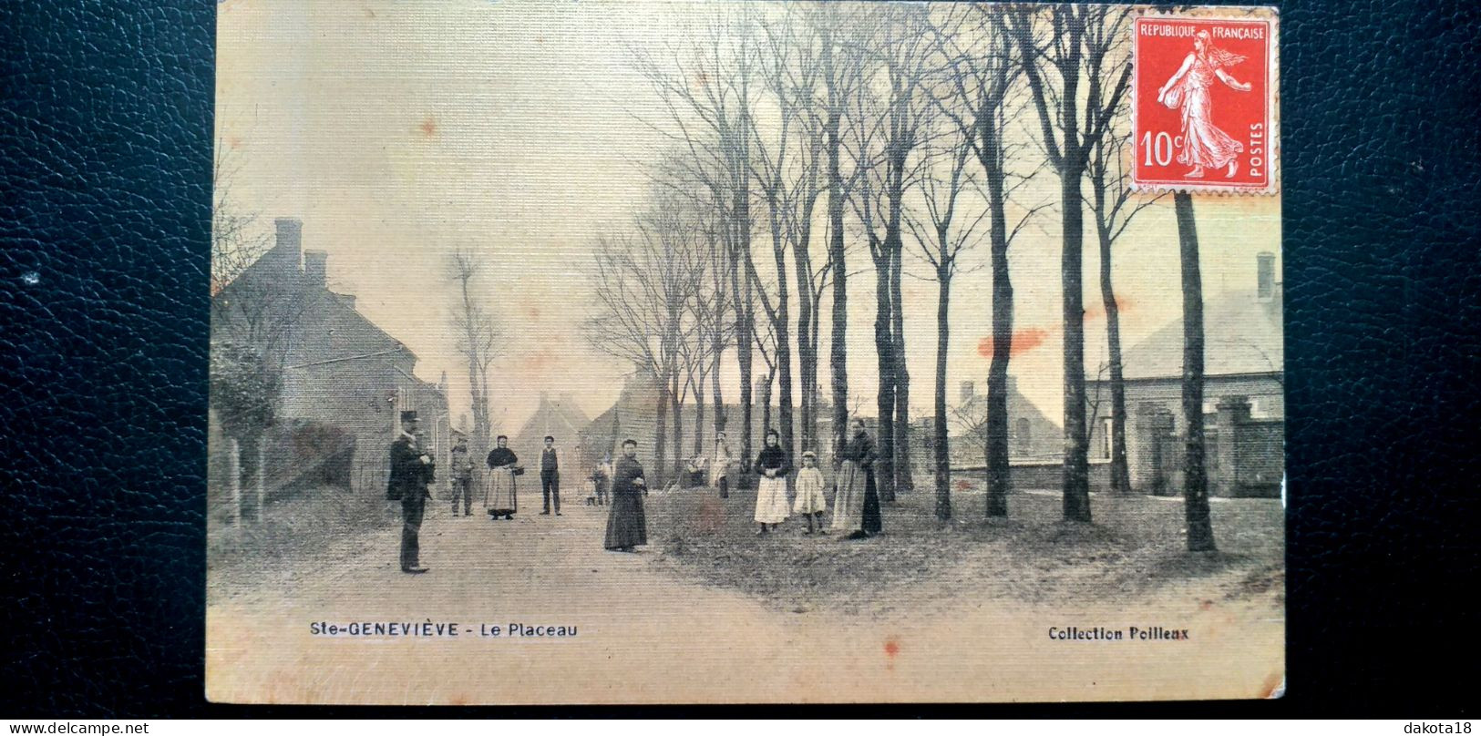 60 , Sainte Geneviève  , Le Placeau Et Ses Habitants En 1908.........vue Peu Courante - Sainte-Geneviève