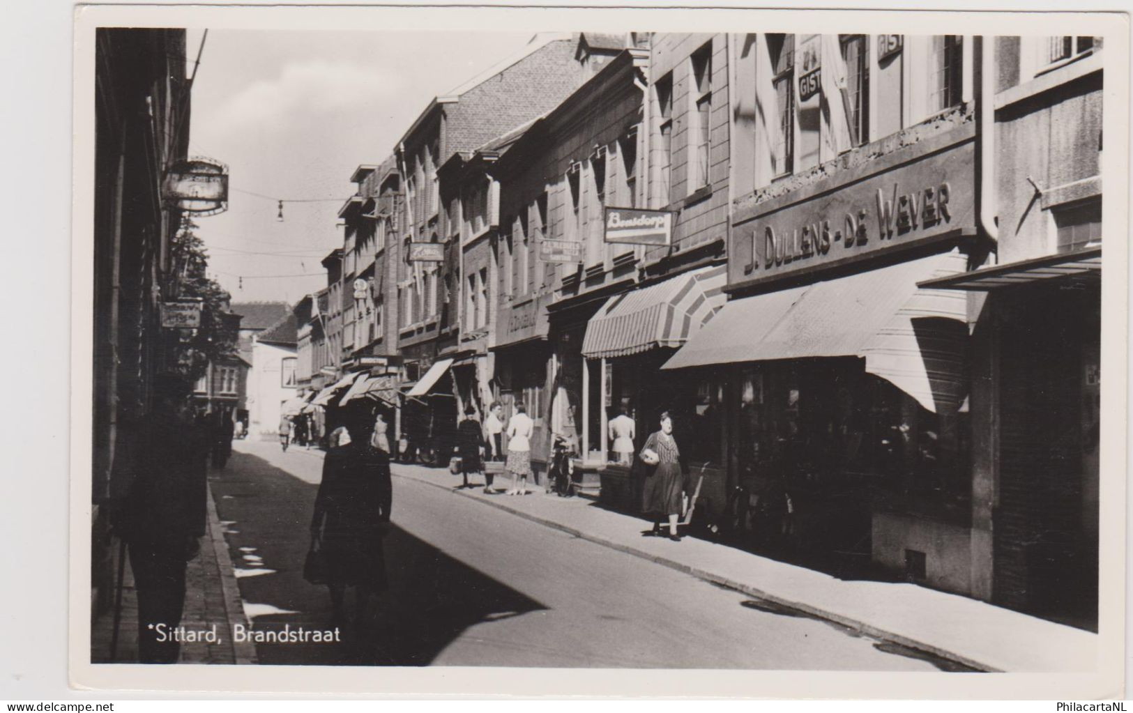 Sittard - Brandstraat Met Volk - Oud - Sittard