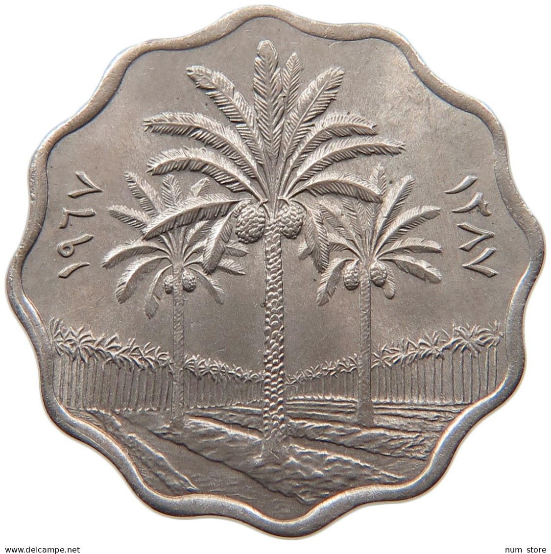 IRAQ 10 FILS 1967  #MA 099640 - Iraq