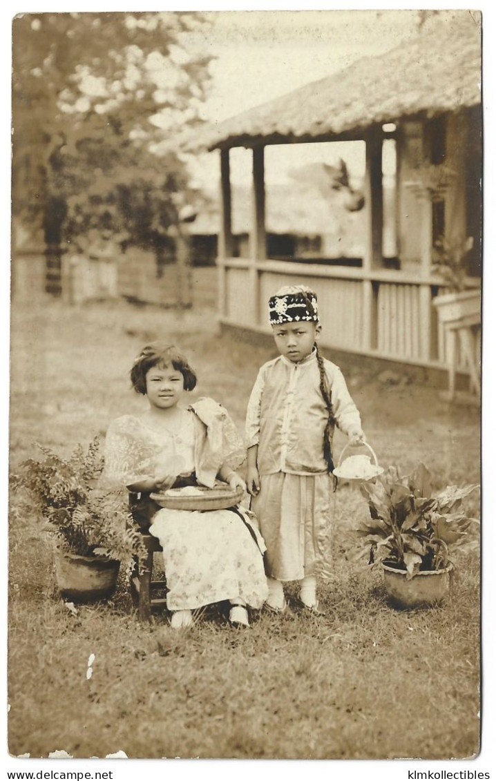 PHILIPPINES CHINA - FILIPINO CHINESE CHILDREN ENFANT REAL PHOTO RPPC TYPES ET SCENES ETHNIC ETHNIQUE COSTUMES NATIONALES - Philippines