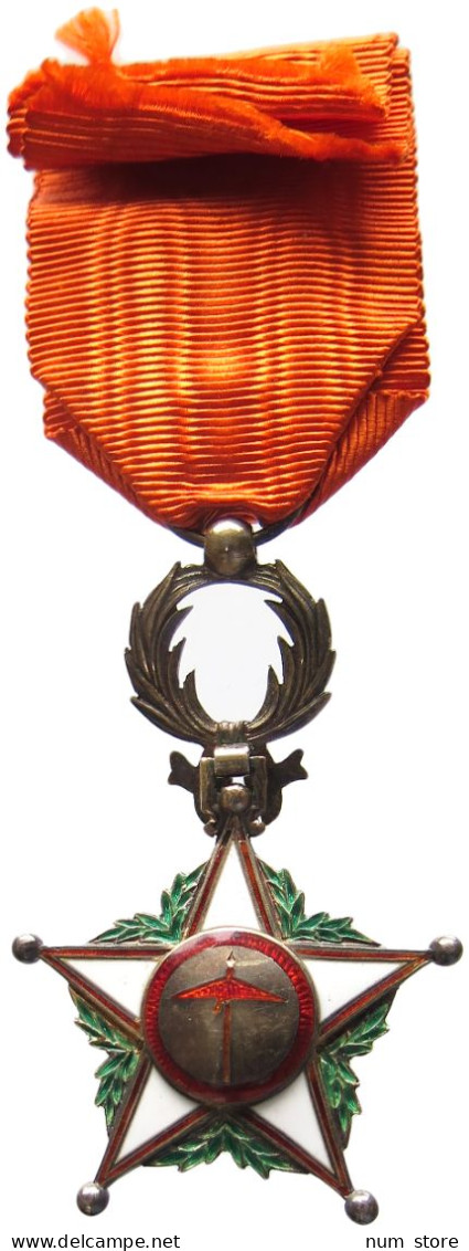 MOROCCO ORDEN  A MOROCCO, FRENCH PROTECTORATE. AN ORDER OF OUISSAM ALAOUITE, OFFICER 1ST TYPE #MA 020406 - Maroc