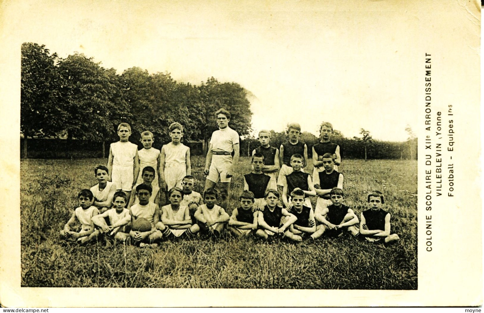 13164 - Yonne - VILLEBLEVIN :   Football  Equipe 1ére     Colonie Scolaire - Villeblevin