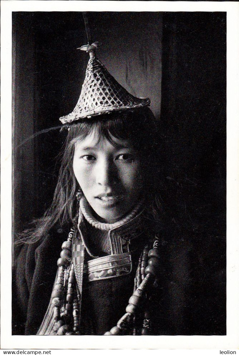 BHUTAN Laya Girl With Lotus Temple Hat Snowleopard / Wehrheim Picture Postcard BHOUTAN - Bhoutan