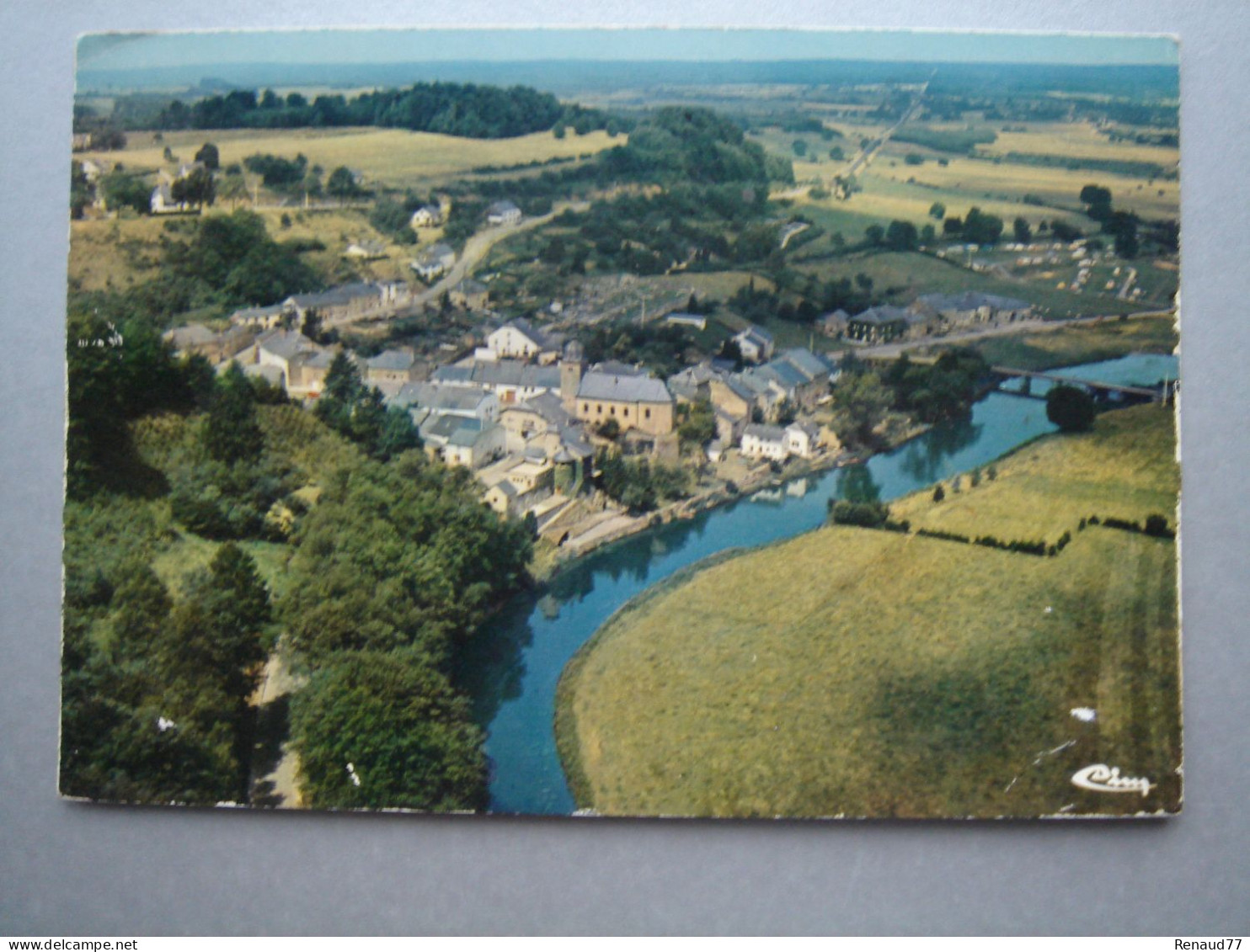 CHASSEPIERRE - Panorama Aérien - Chassepierre