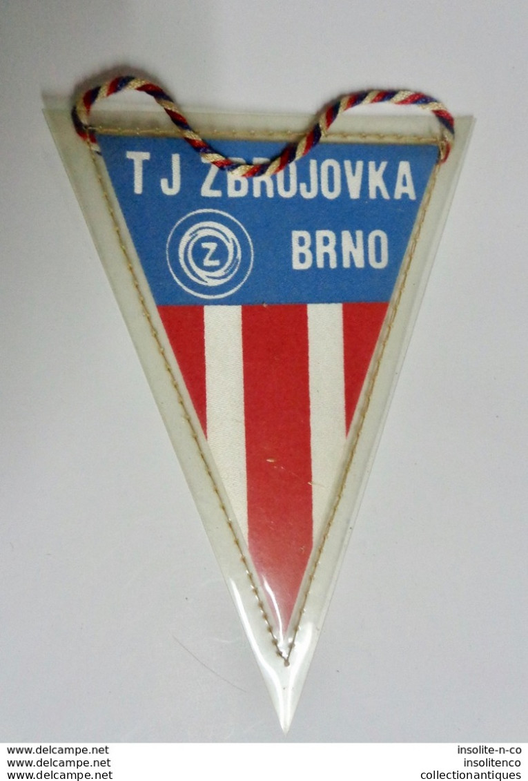 Fanion Football Tchechoslovaquie TJ Zbrojovka Brno - Bekleidung, Souvenirs Und Sonstige