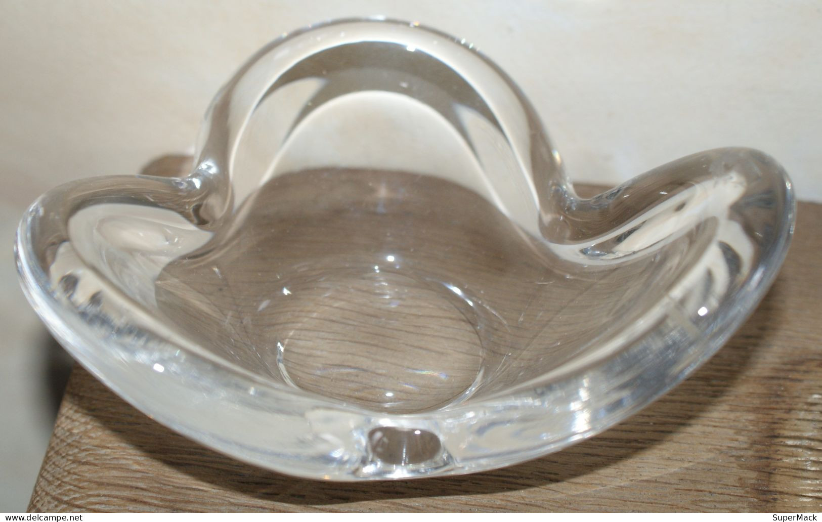 Vide Poche, Cendrier En Cristal En Forme De Corolle - Glass