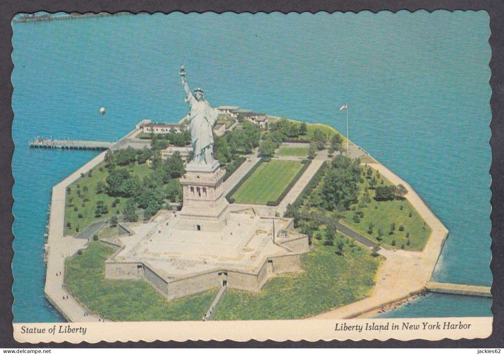 122665/ NEW YORK CITY, Liberty Island, Statue Of Liberty - Estatua De La Libertad