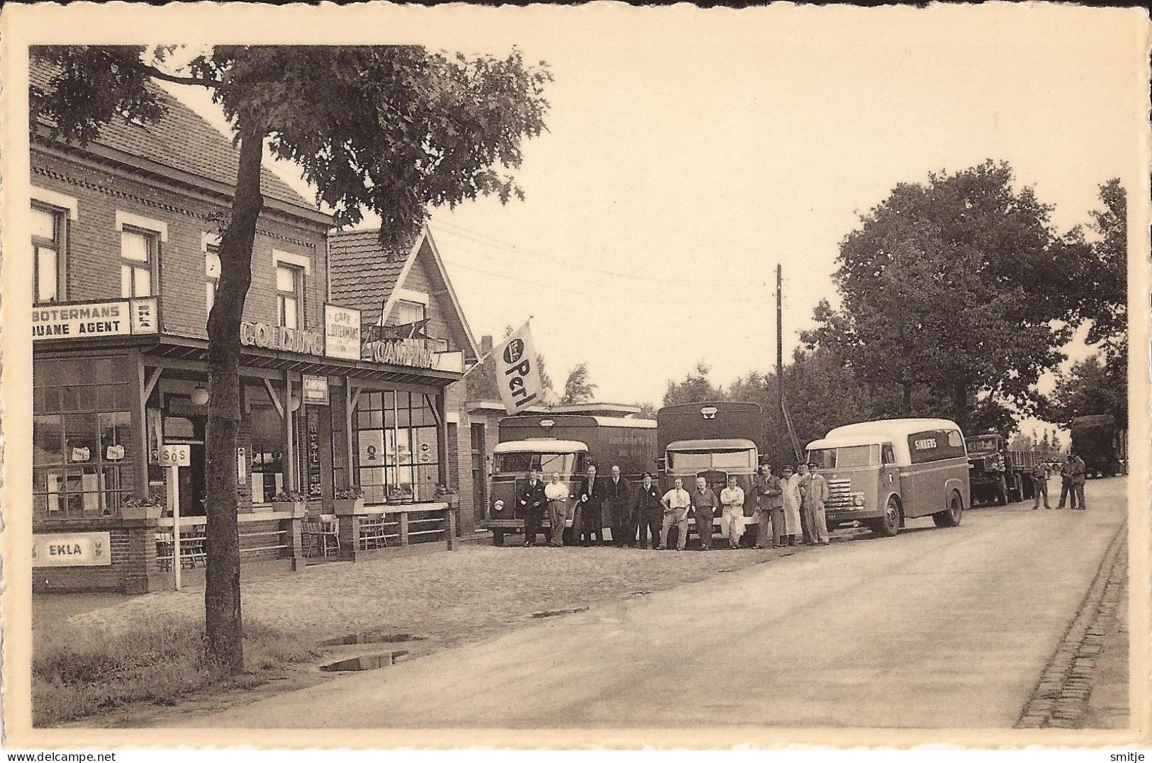 RAVELS POPPEL GOIRLE GRENS - CAFÉ DE GRENS L. BOTERMANS DOUANE EN VRACHTWAGENS CAMION MENSEN - Ravels