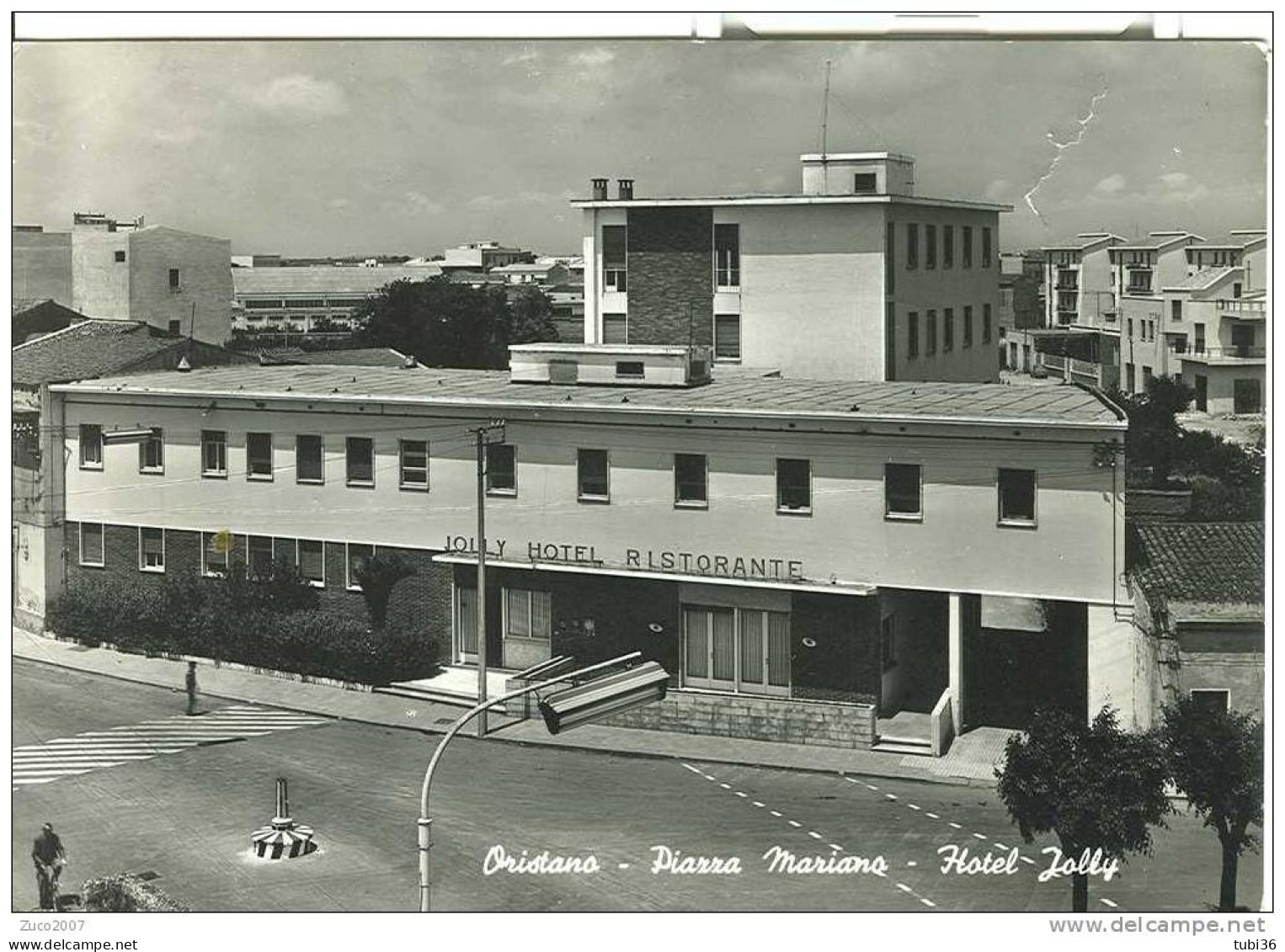 ORISTANO - PIAZZA MARIANO  HOTEL JOLLY - B/N VIAGGIATA 1961 - ANIMATA - Oristano