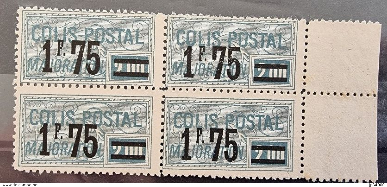 FRANCE Variété Yvert Colis Postaux N°41 Bloc 4. Les 2 Timbres Du Haut Sont Plus Petits Que Ceux Du Bas - Nuevos