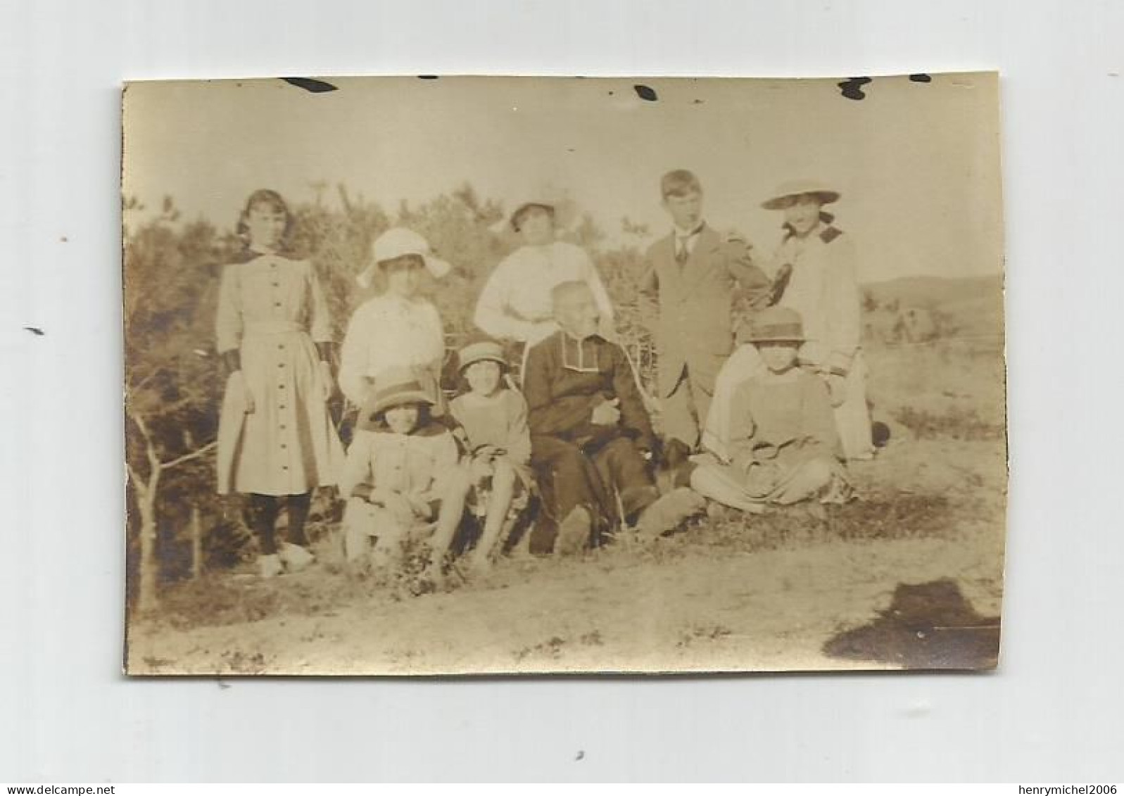 Photographie 85 Vendée Brétignoles Sur Mer Groupe Avec Curé Abbé Religieux   1922  Photo 8x5,7 Cm Env - Orte