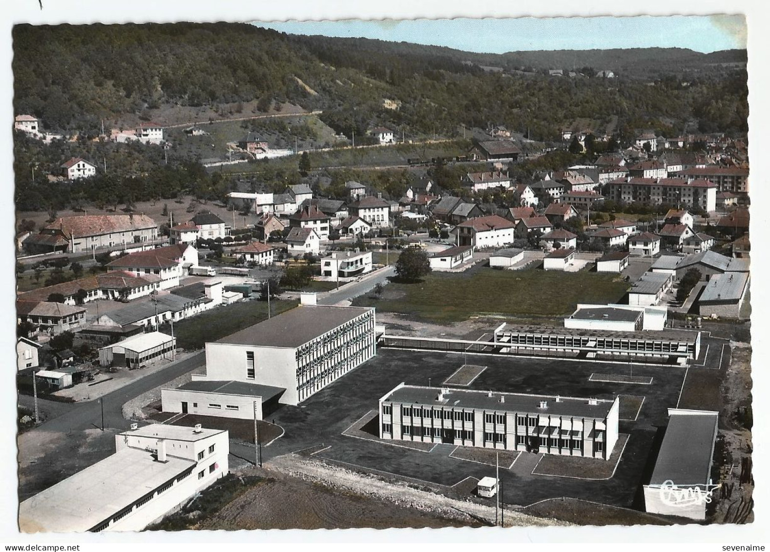 BAUME-les-DAMES Le C.E.S. Et La Prairie. Vue Aérienne - Baume Les Dames