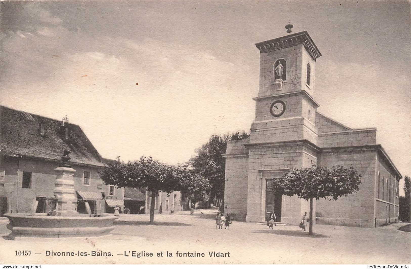 FRANCE - Divonne Les Bains - L'Eglise Et La Fontaine Vidart - Carte Postale Ancienne - Divonne Les Bains