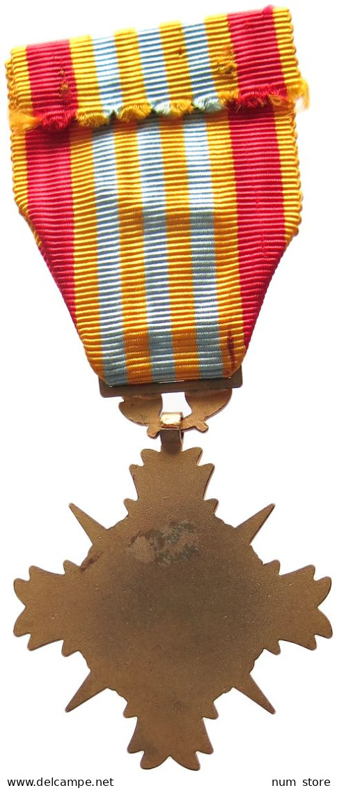 VIETNAM MEDAILLE  VIETNAM BRAVERY MEDAL DANH-DU BOI TINH #MA 020453 - Vietnam