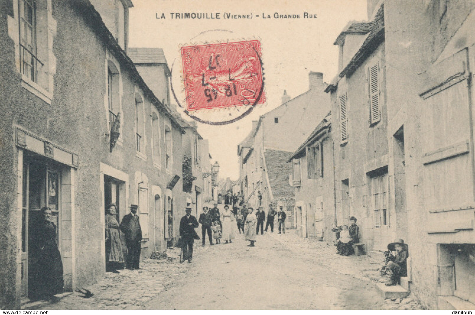 86 // LA TRIMOUILLE    La Grande Rue  - La Trimouille