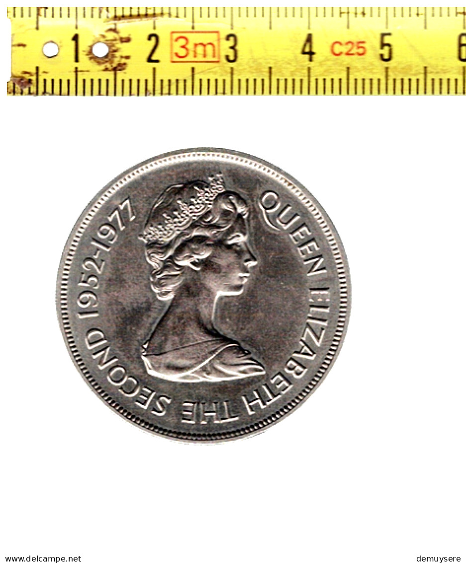 4062 - QUEEN ELIZABETH THE SECOND J1952-1977  BAILIWICK OF JERSEY TWENTY FIVE PENCE - Channel Islands