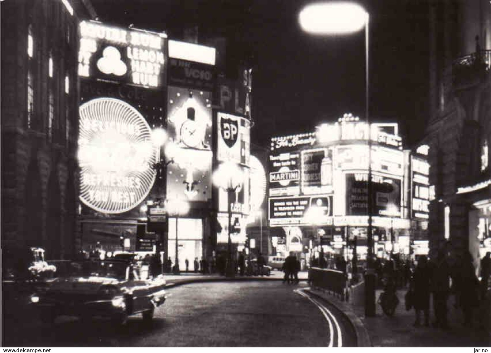 United Kingdom, England, London, Piccadilly Circus At Night. Unused 1969 - Piccadilly Circus