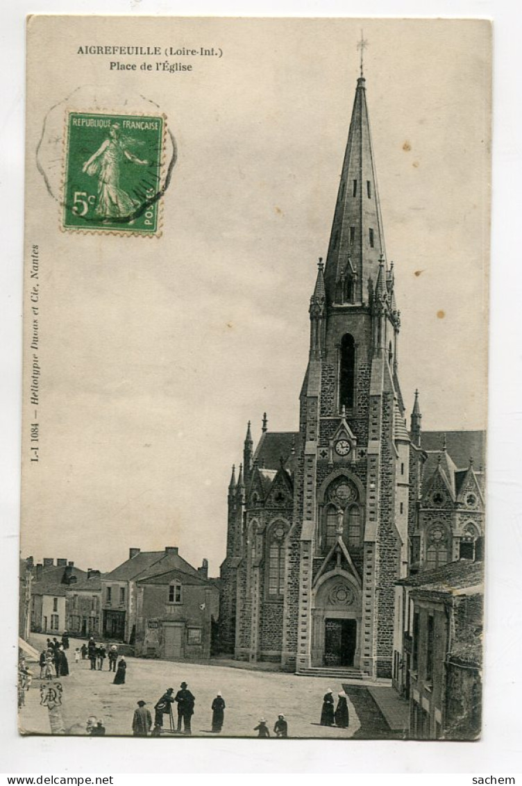 44 AIGREFEUILLE Sur MAINE Villageois Place Eglise Timbrée 13 Juillet 1914  D19 2023 - Aigrefeuille-sur-Maine