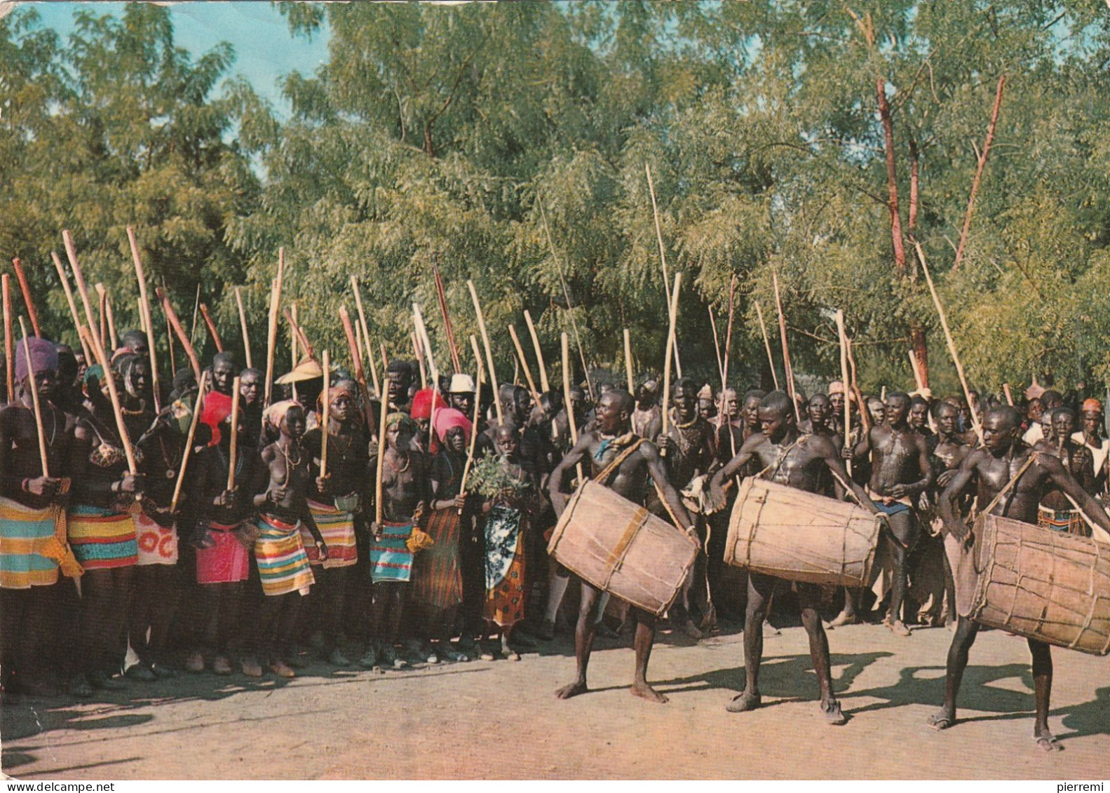 Doukoula...danseurs Toupouri - Cameroun