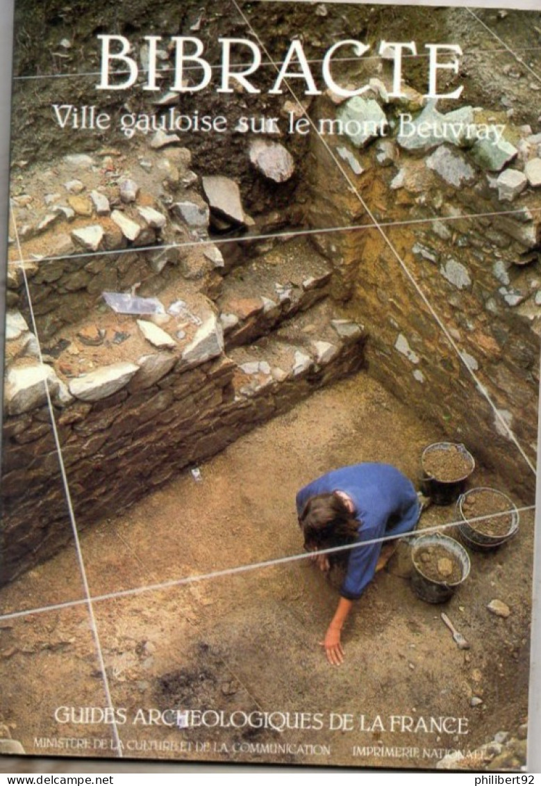 Archéologie. Danièle Bertin Et Jean-Paul Guillaumet. Alésia Ville Gauloise Sur Le Mont Beuvray. - Bourgogne