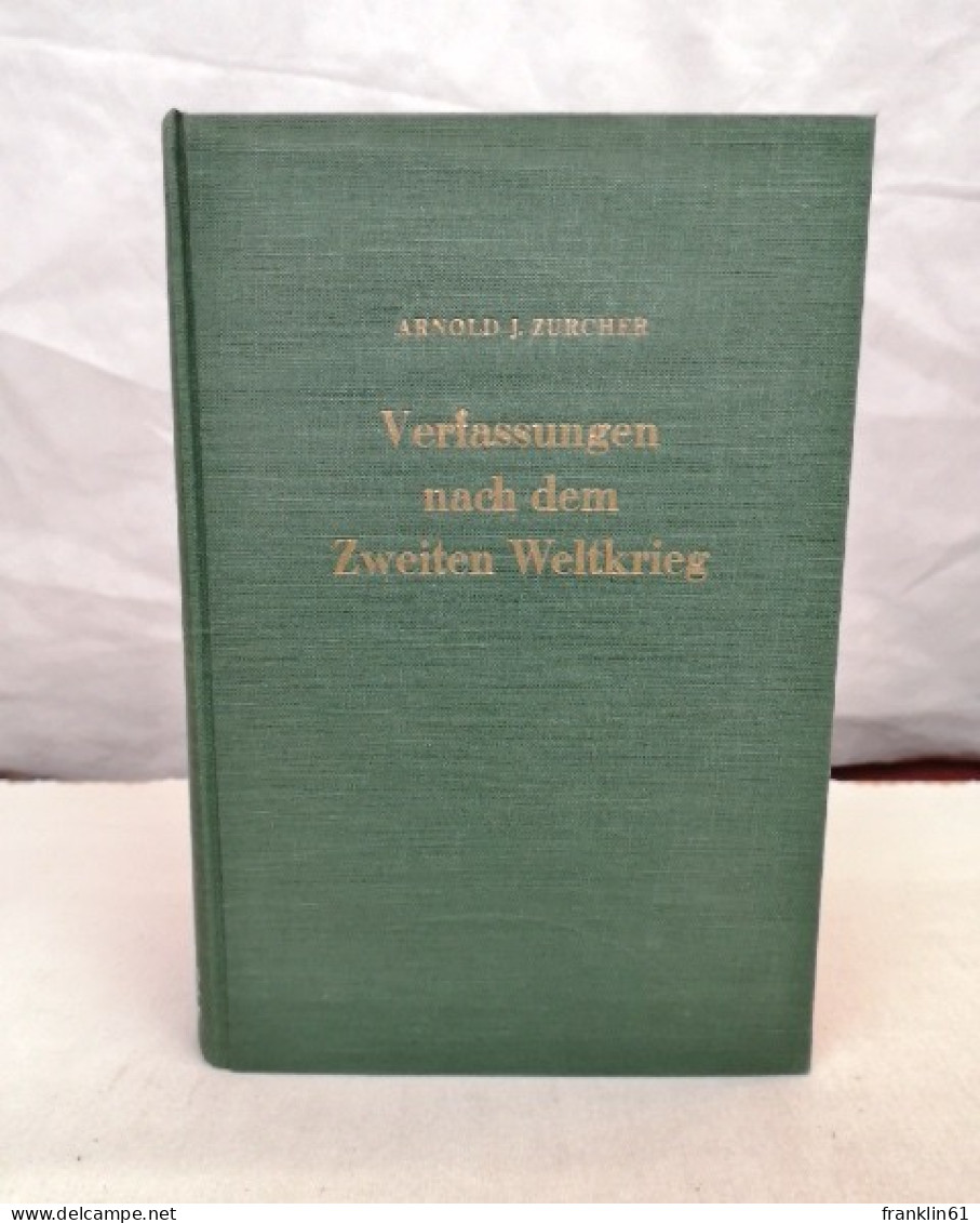 Verfassungen Nach Dem Zweiten Weltkrieg. Schriften Zur Politischen Wissenschaft. Band 2. - Rechten