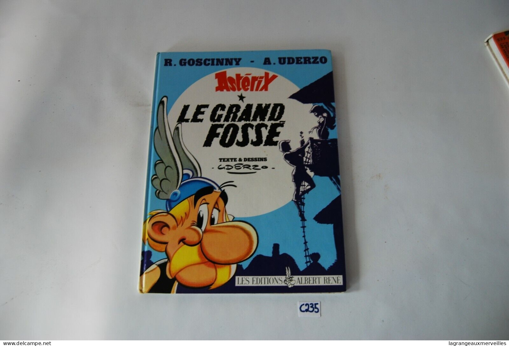 C235 Ancienne BD - Astérix - Uderzo - Le Grand Fossé - Astérix