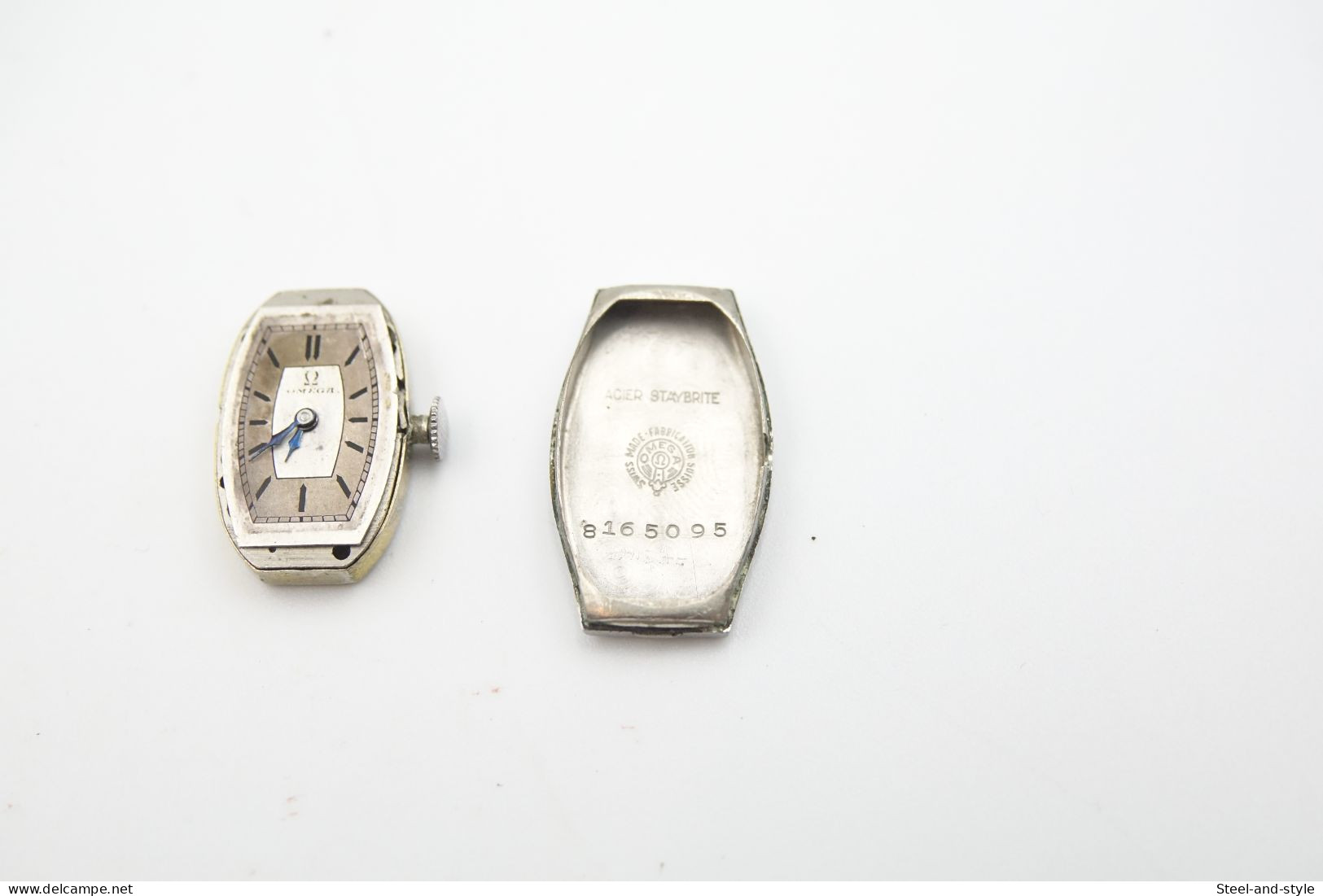 watches : OMEGA TONNEAU CUSHION TANK LADIES MECHANICAL Ref. 8165095 -  1930's - original - running - excelent - art deco