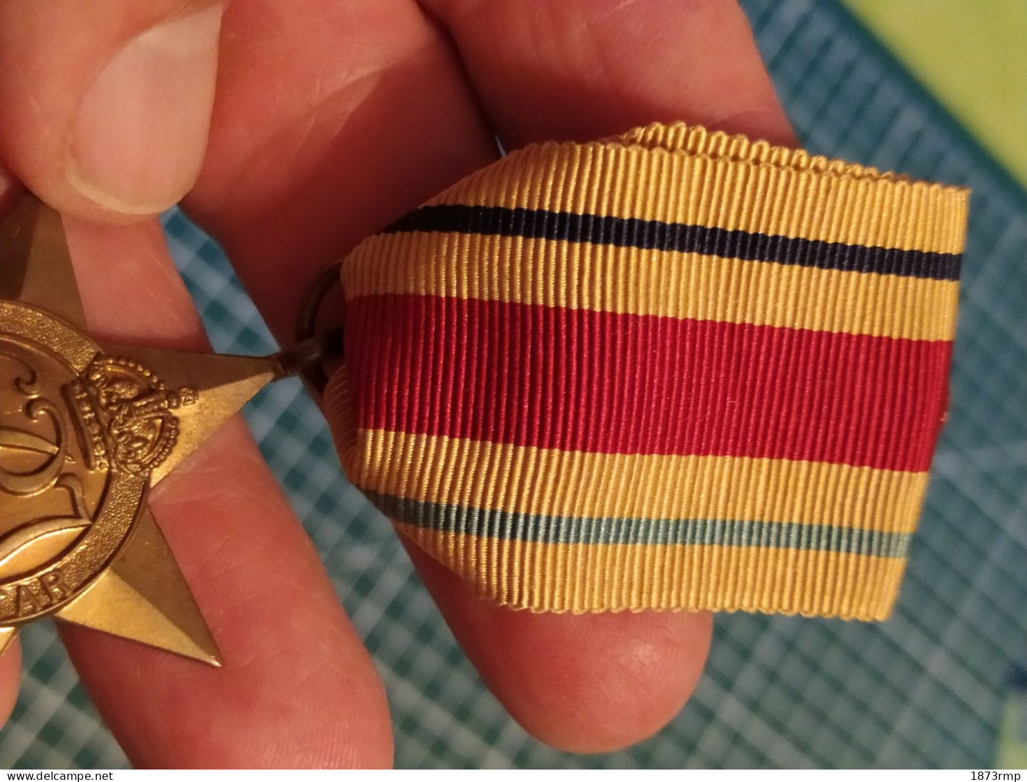 MEDAILLE ANGLAISE THE AFRICA STAR, WW2 1940/1945, RUBAN JAUNE - Groot-Brittannië