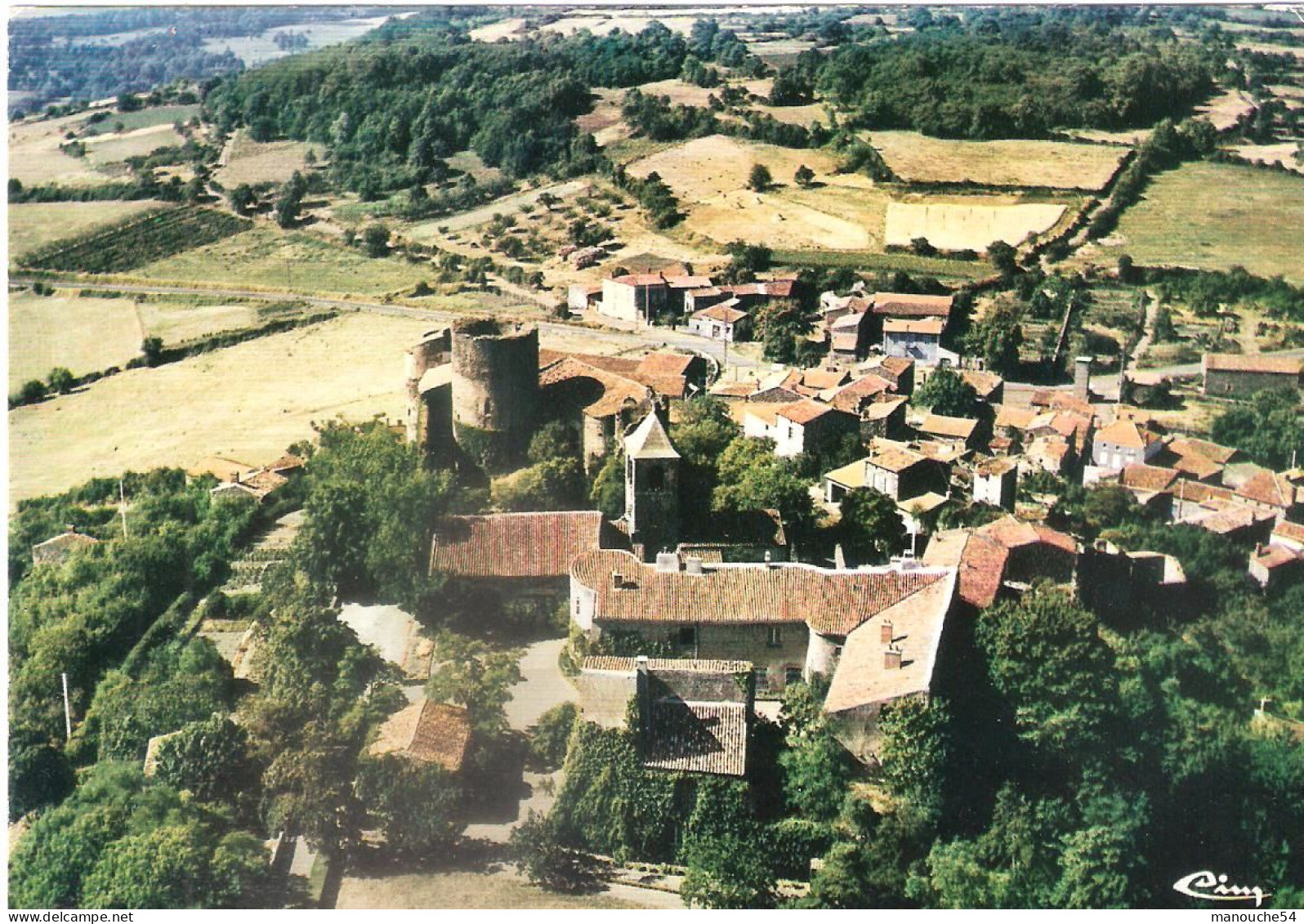 CPSM DU CHATEAU DE CHALUS ENVIRONS DE ST GERMAIN LEMBRON - Saint Germain Lembron